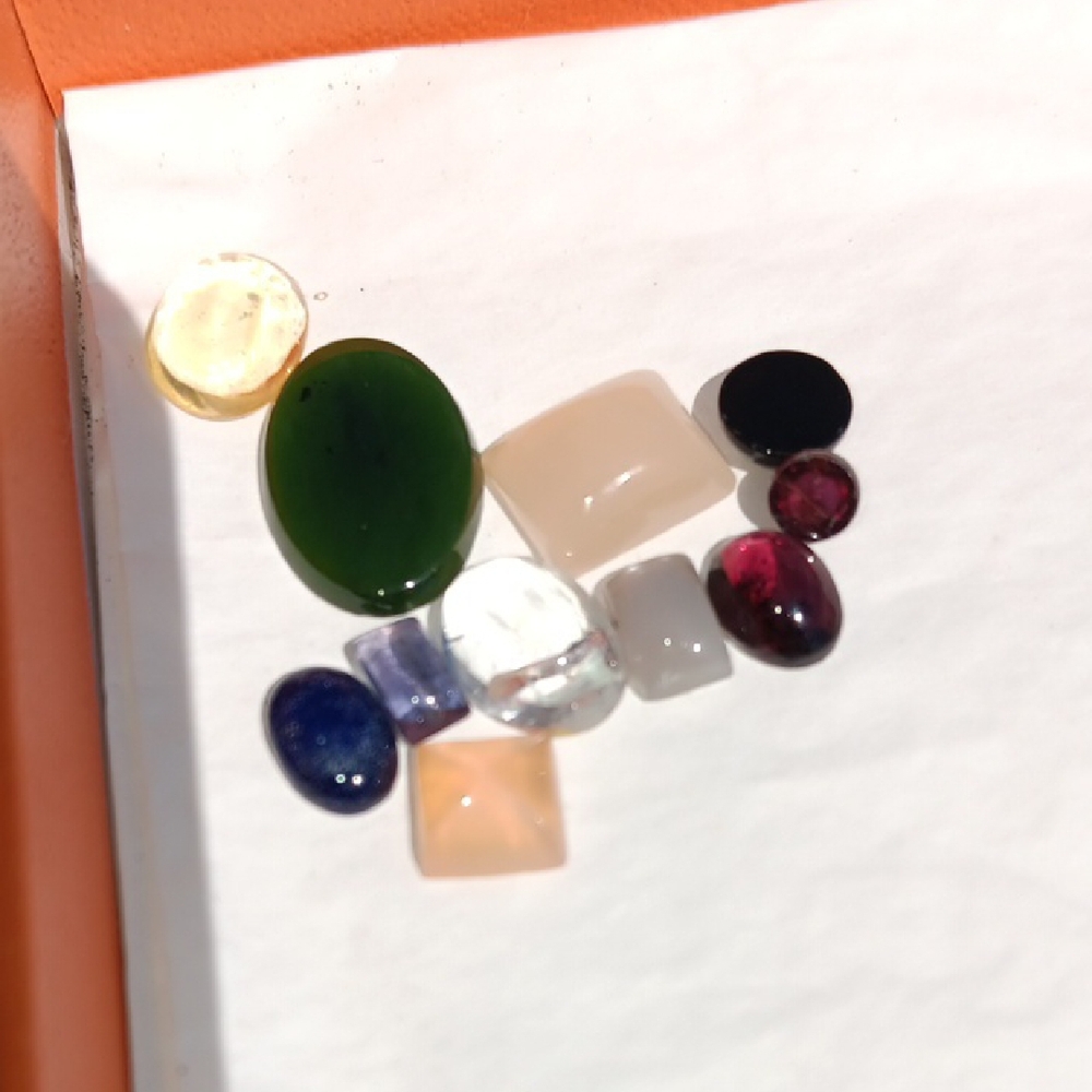 Assorted Gemstone Cab Collection - Picture 2 of 6